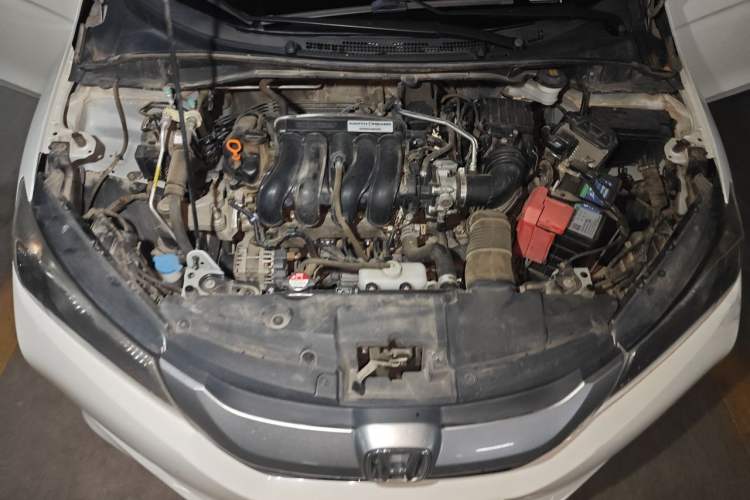 Used Honda City 2015 1.5L CVT Comfort Version Engine Bay