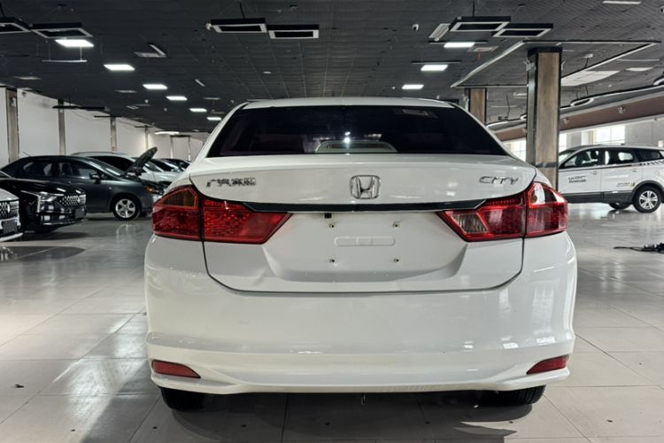 Used Honda City 2015 1.5L Manual Advance Edition Exterior 1