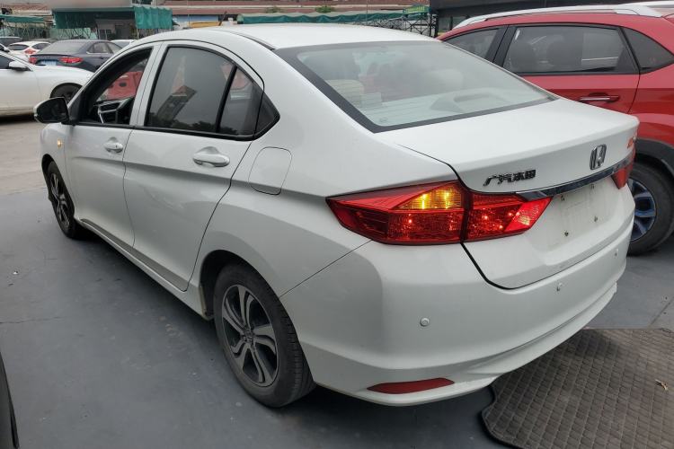 Used Honda City 2015 1.5L CVT Comfort Version Exterior 2