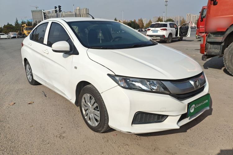 Used Honda City 2015 1.5L manual Comfort version Exterior 2