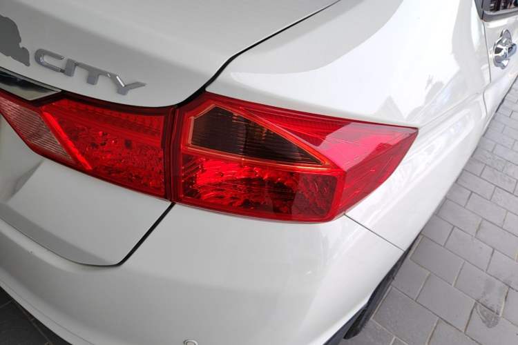 Used Honda City 2015 1.5L CVT Comfort Version Exterior 3