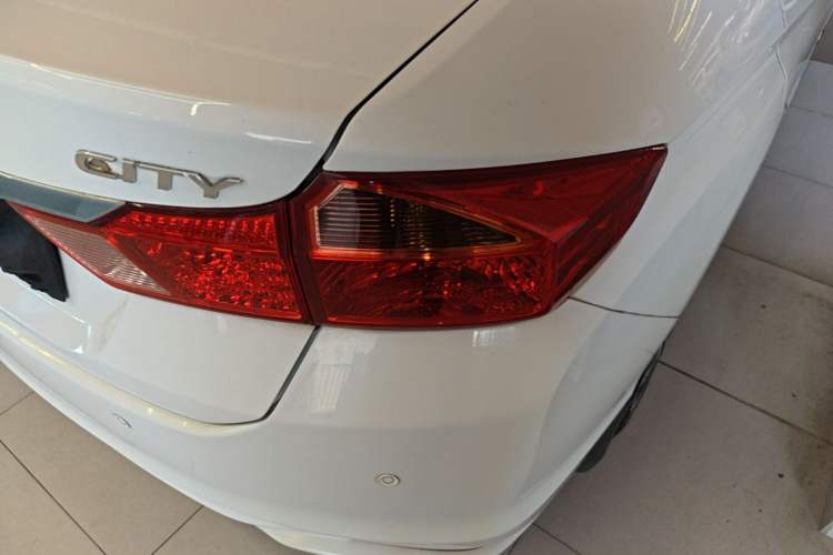 Used Honda City 2015 1.5L CVT Comfort Version Exterior 3