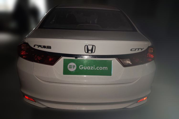 Used Honda City 2015 1.5L manual Comfort version Exterior 4