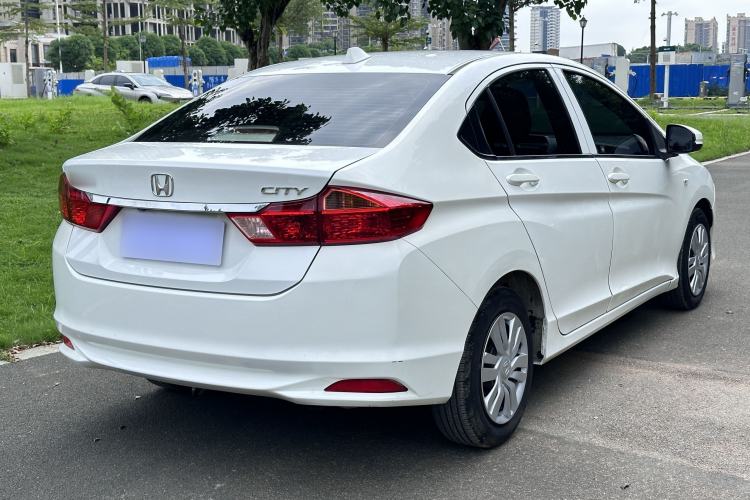 Used Honda City 2015 1.5L CVT Comfort Version Exterior 4