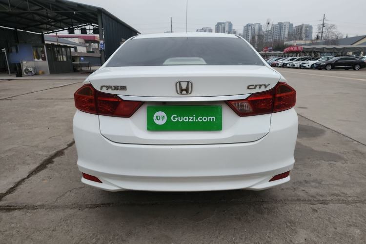 Used Honda City 2015 1.5L manual Comfort version Exterior 5