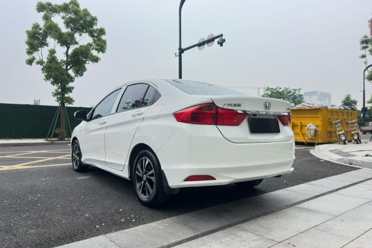 Used Honda City 2015 1.5L CVT Comfort Version Exterior 5
