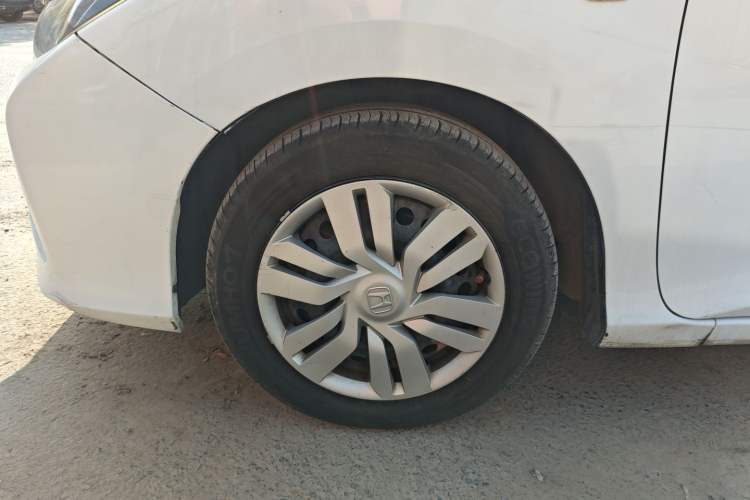 Used Honda City 2015 1.5L manual Comfort version Exterior 7
