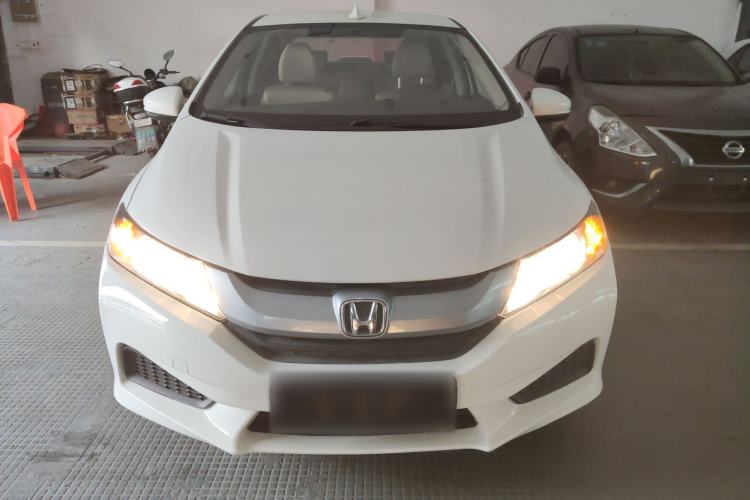 Used Honda City 2015 1.5L manual Comfort version Front