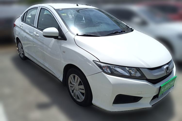 Used Honda City 2015 1.5L CVT Comfort Version Front Right 45 Deg