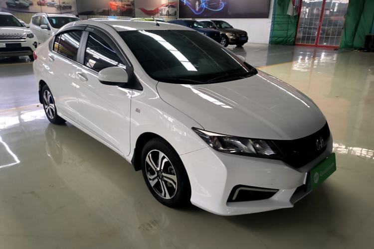 Used Honda City 2015 1.5L CVT Comfort Version Front Right 45 Deg
