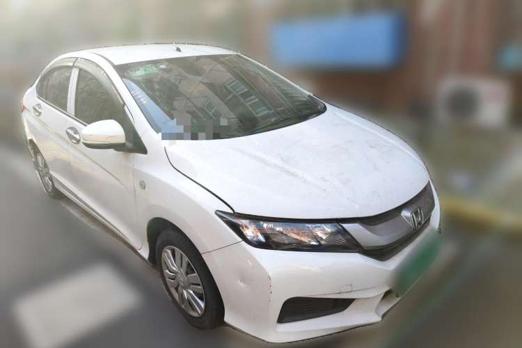 Used Honda City 2015 1.5L Manual Advance Edition Front Right 45 Deg