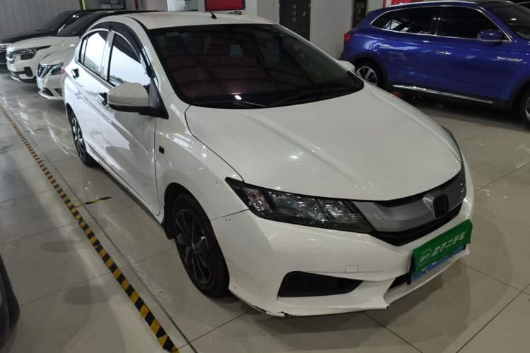 Used Honda City 2015 1.5L CVT Comfort Version Front Right 45 Deg