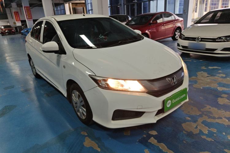 Used Honda City 2015 1.5L CVT Comfort Version Front Right 45 Deg
