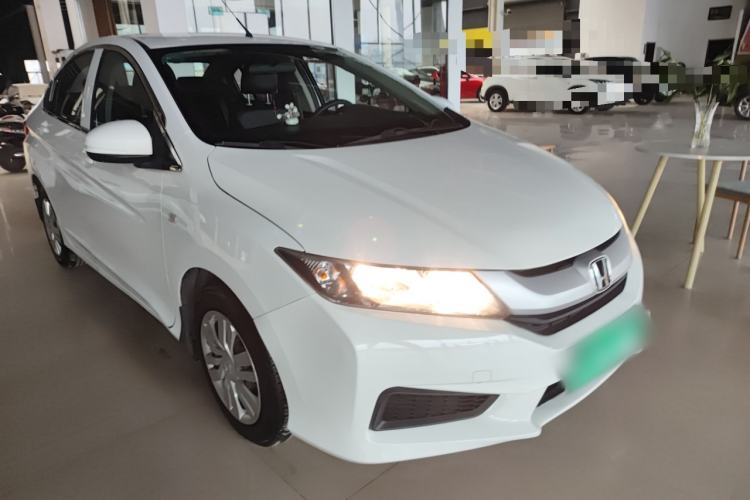 Used Honda City 2015 1.5L CVT Comfort Version Front Right 45 Deg