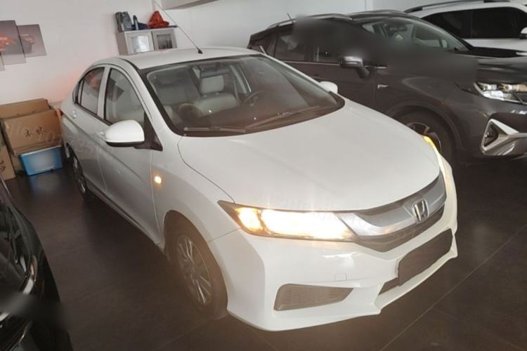 Used Honda City 2015 1.5L CVT Comfort Version Front Right 45 Deg