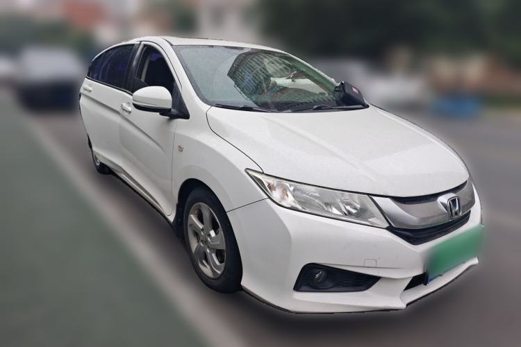 Used Honda City 2015 1.5L CVT Luxury Edition Front Right 45 Deg