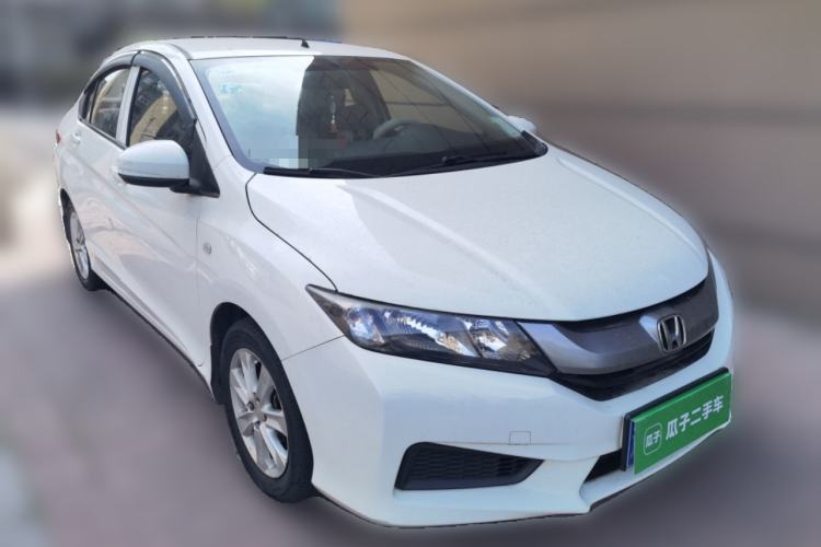 Used Honda City 2015 1.5L manual Comfort version Front Right 45 Deg