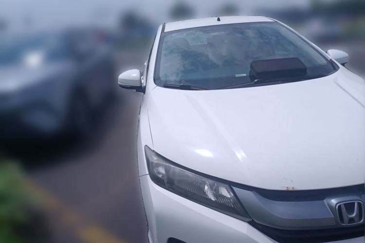 Used Honda City 2015 1.5L manual Comfort version Front Right 45 Deg