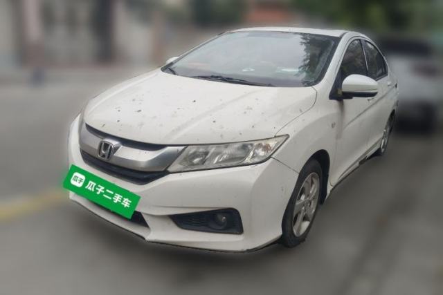 Used Honda City 2015 1.5L manual luxury edition