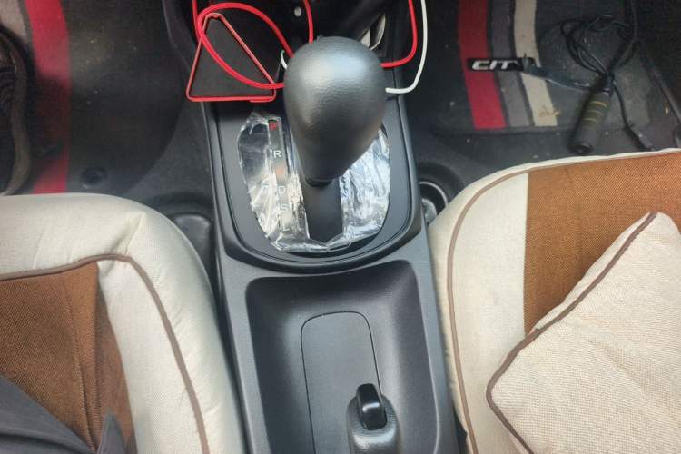 Used Honda City 2015 1.5L CVT Comfort Version Gear Lever