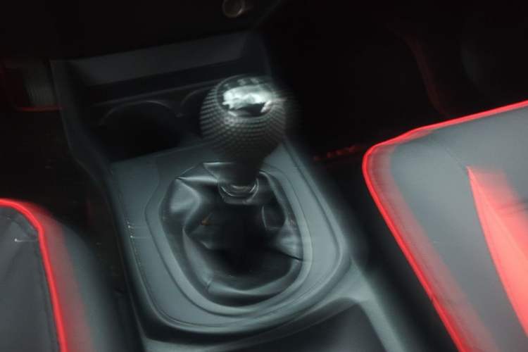 Used Honda City 2015 1.5L manual Comfort version Gear Lever