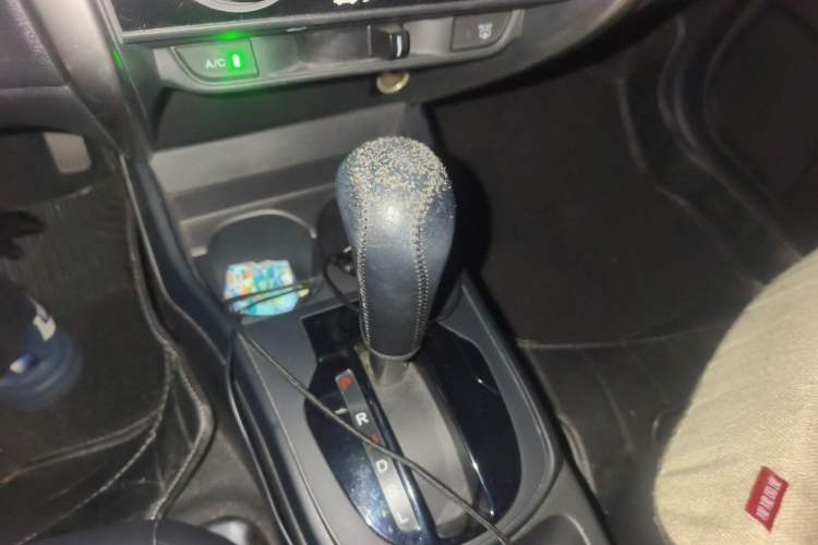 Used Honda City 2015 1.5L CVT Comfort Version Gear Lever