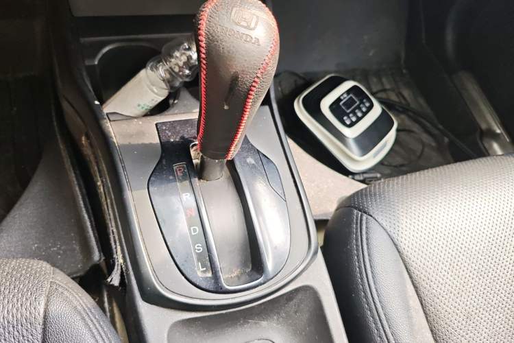 Used Honda City 2015 1.5L CVT Comfort Version Gear Lever