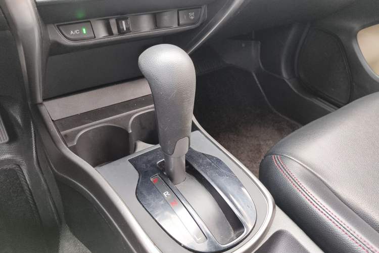 Used Honda City 2015 1.5L CVT Comfort Version Gear Lever