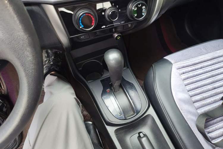 Used Honda City 2015 1.5L CVT Comfort Version Gear Lever