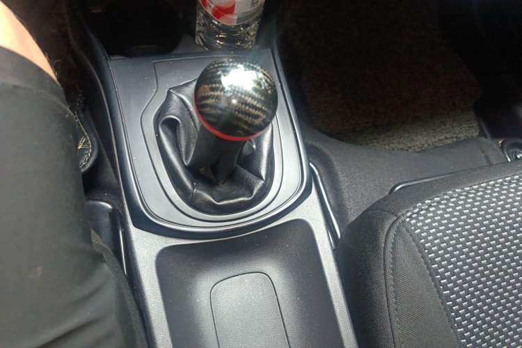 Used Honda City 2015 1.5L manual Comfort version Gear Lever