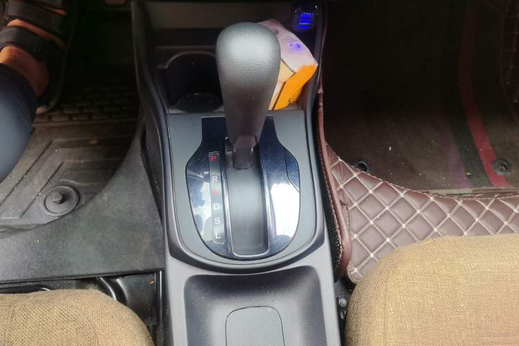 Used Honda City 2015 1.5L CVT Comfort Version Gear Lever