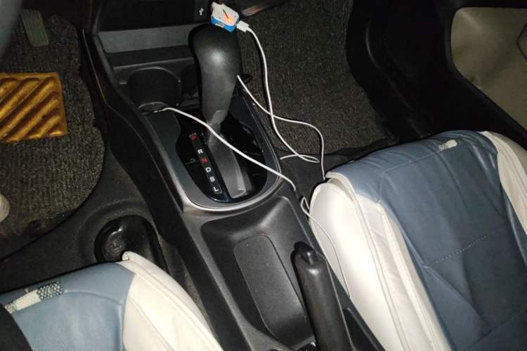 Used Honda City 2015 1.5L CVT Luxury Edition Gear Lever