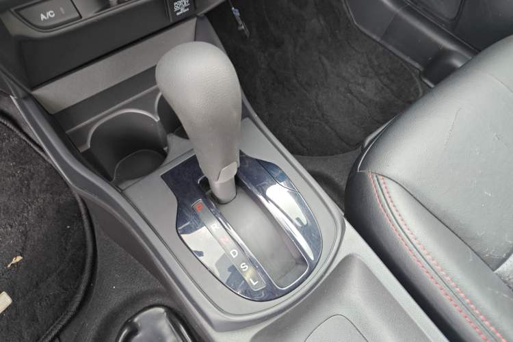 Used Honda City 2015 1.5L CVT Comfort Version Gear Lever