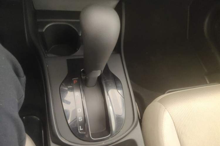 Used Honda City 2015 1.5L CVT Comfort Version Gear Lever