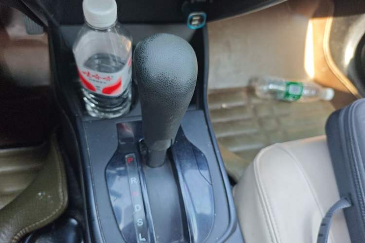 Used Honda City 2015 1.5L CVT Comfort Version Gear Lever