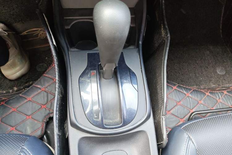 Used Honda City 2015 1.5L CVT Comfort Version Gear Lever