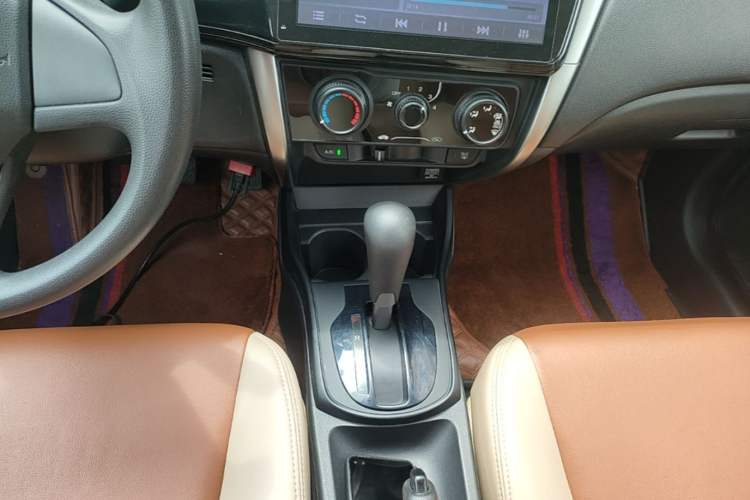 Used Honda City 2015 1.5L CVT Comfort Version Gear Lever