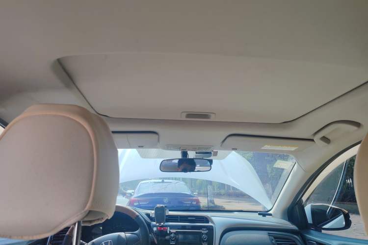 Used Honda City 2015 1.5L CVT Luxury Edition Headliner