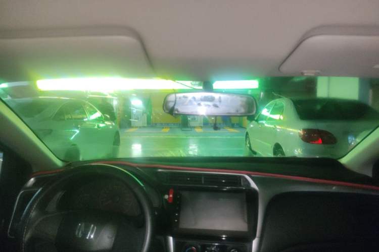 Used Honda City 2015 1.5L CVT Comfort Version Headliner