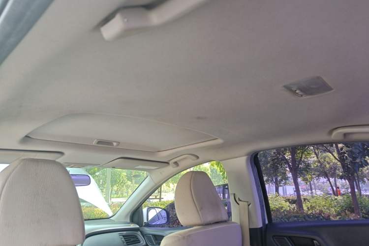 Used Honda City 2015 1.5L CVT Luxury Edition Headliner