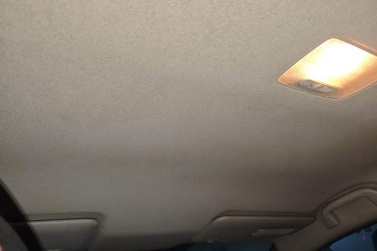 Used Honda City 2015 1.5L CVT Comfort Version Headliner