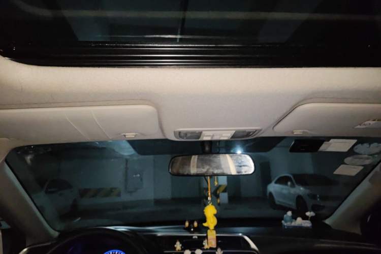Used Honda City 2015 1.5L CVT Luxury Edition Headliner
