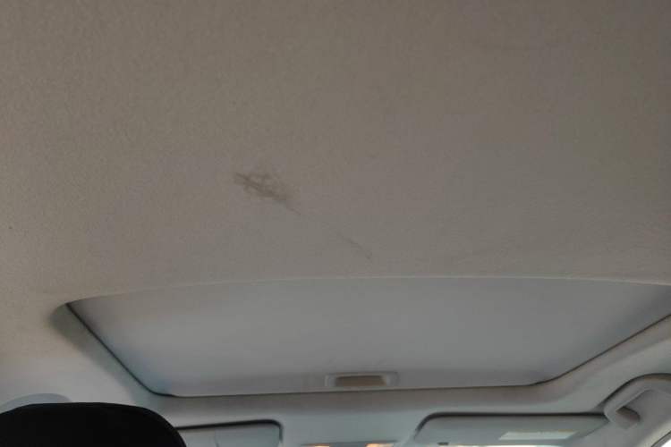 Used Honda City 2015 1.5L CVT Luxury Edition Headliner