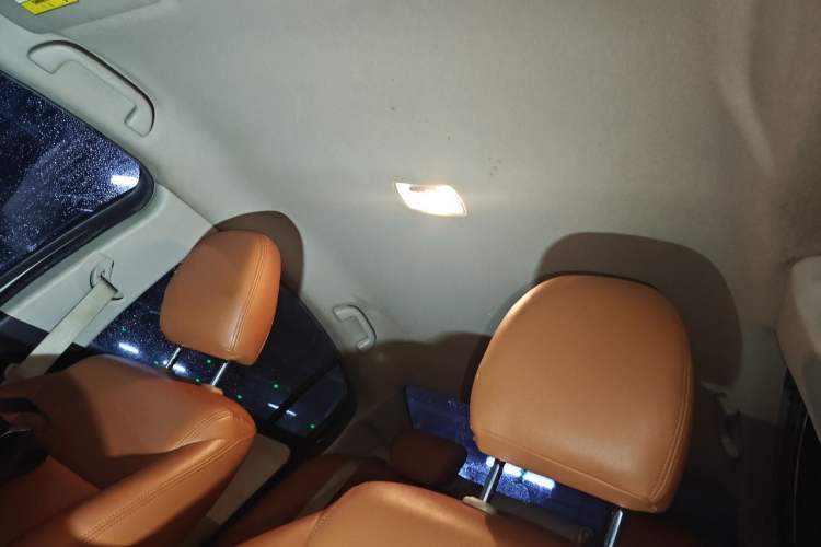 Used Honda City 2015 1.5L CVT Comfort Version Headliner
