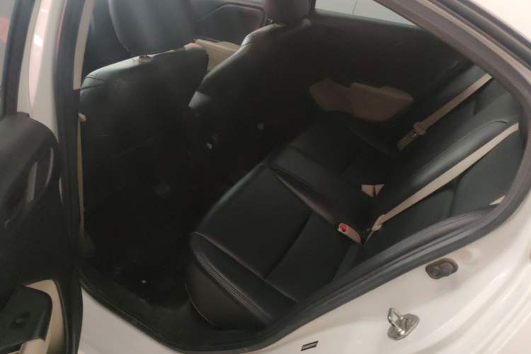 Used Honda City 2015 1.5L CVT Comfort Version Interior 1
