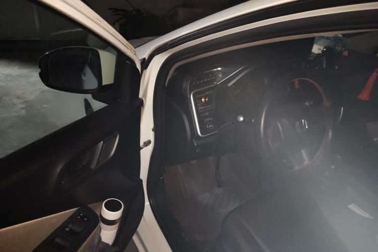 Used Honda City 2015 1.5L manual Comfort version Interior 3