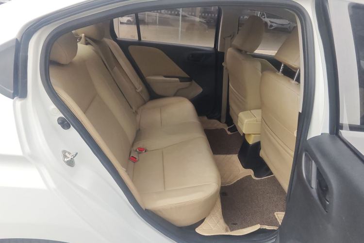 Used Honda City 2015 1.5L CVT Comfort Version Interior 3