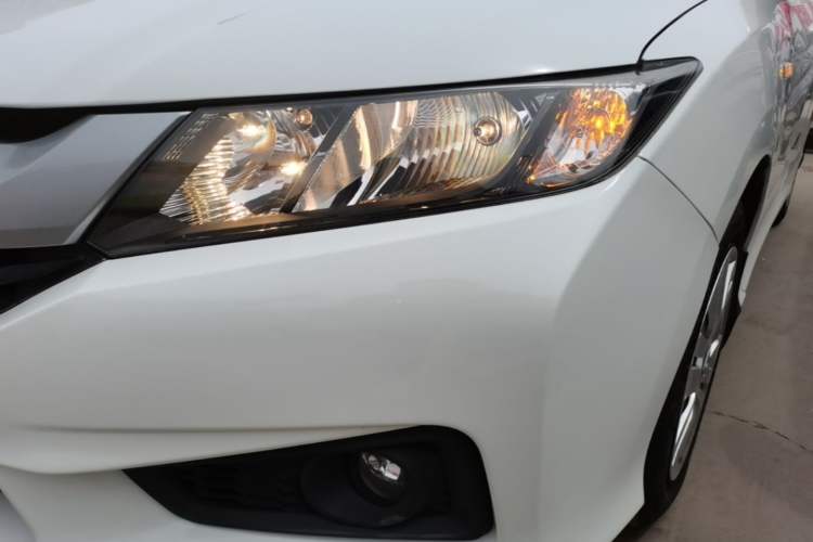 Used Honda City 2015 1.5L CVT Comfort Version Left Front Headlight