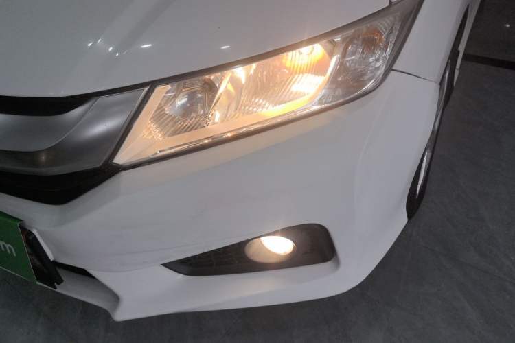 Used Honda City 2015 1.5L CVT Luxury Edition Left Front Headlight