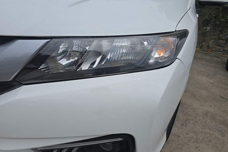 Used Honda City 2015 1.5L CVT Comfort Version Left Front Headlight